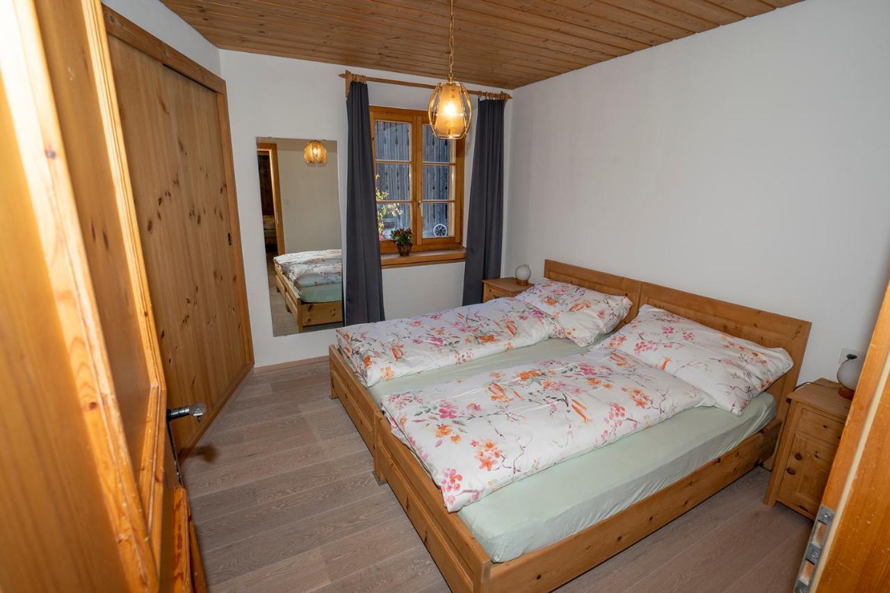 Chasa Nogler - Ferienwohnung Ramosch Екстер'єр фото