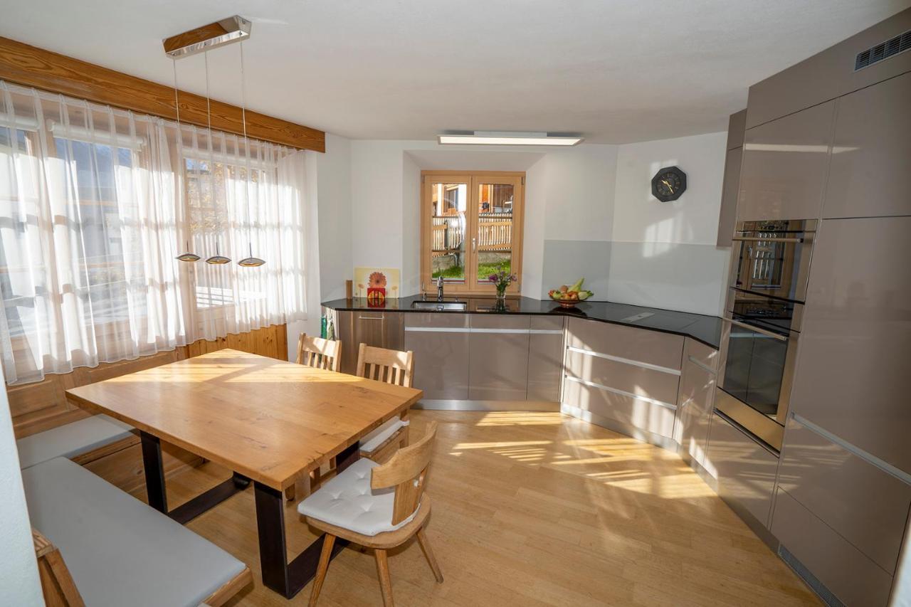 Chasa Nogler - Ferienwohnung Ramosch Екстер'єр фото