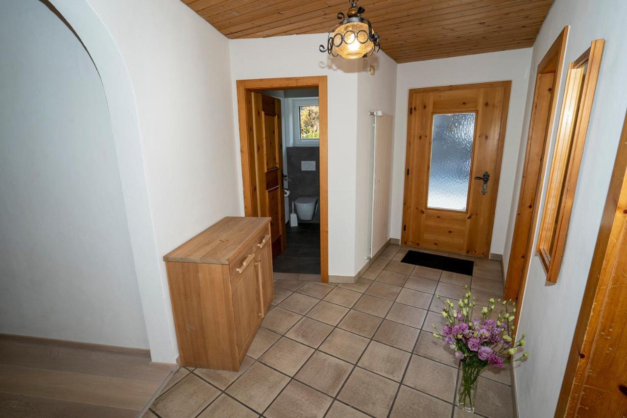 Chasa Nogler - Ferienwohnung Ramosch Екстер'єр фото