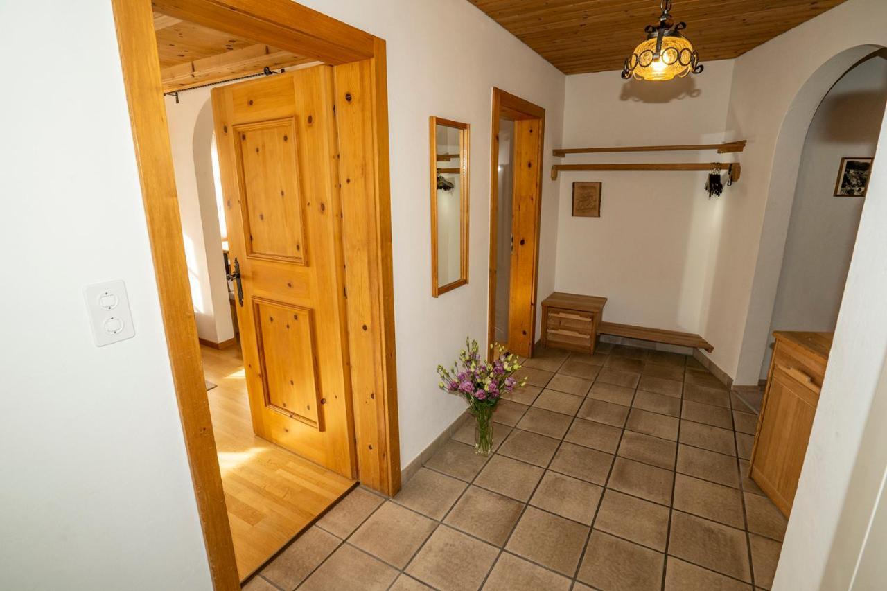 Chasa Nogler - Ferienwohnung Ramosch Екстер'єр фото