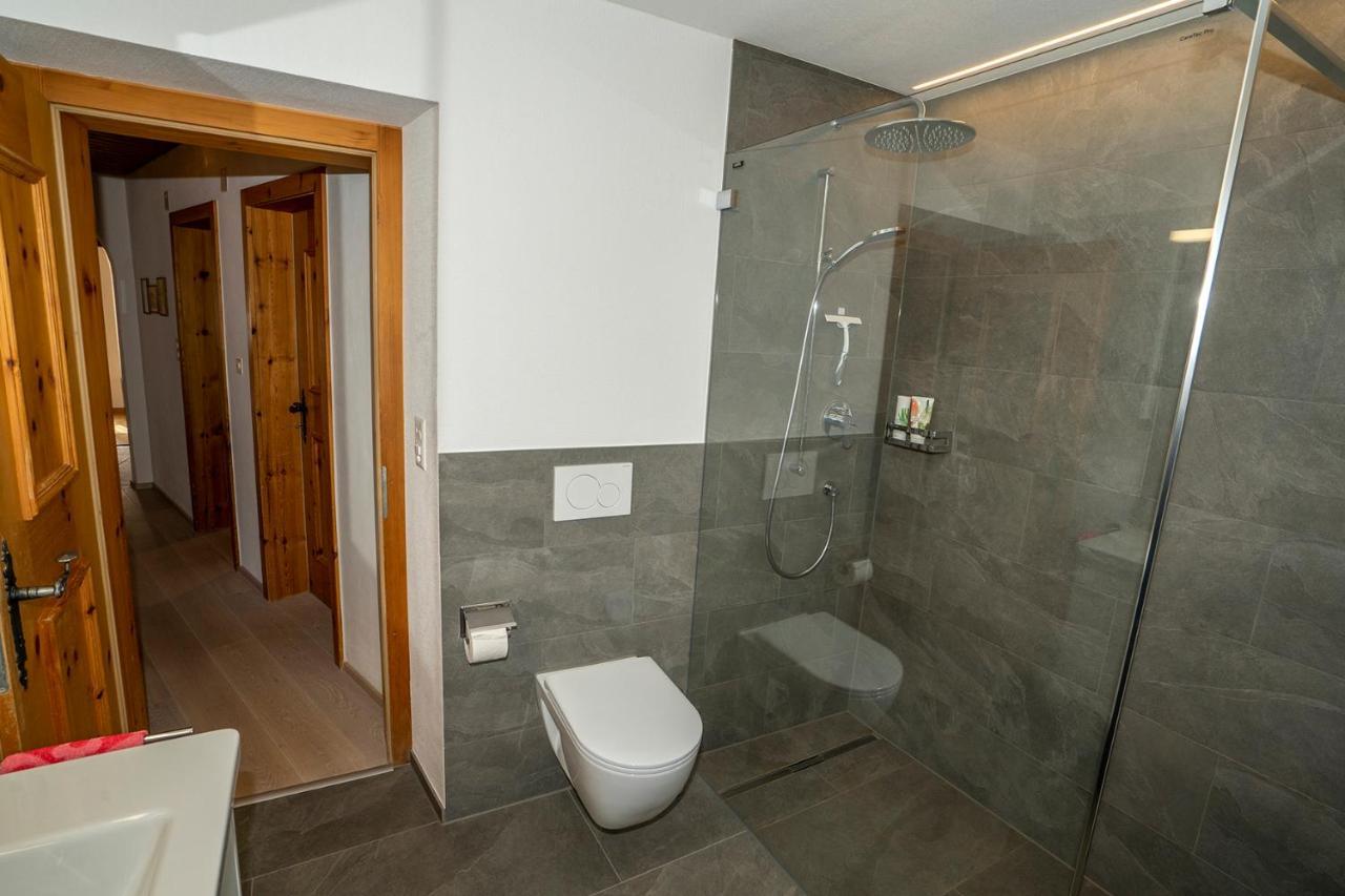 Chasa Nogler - Ferienwohnung Ramosch Екстер'єр фото