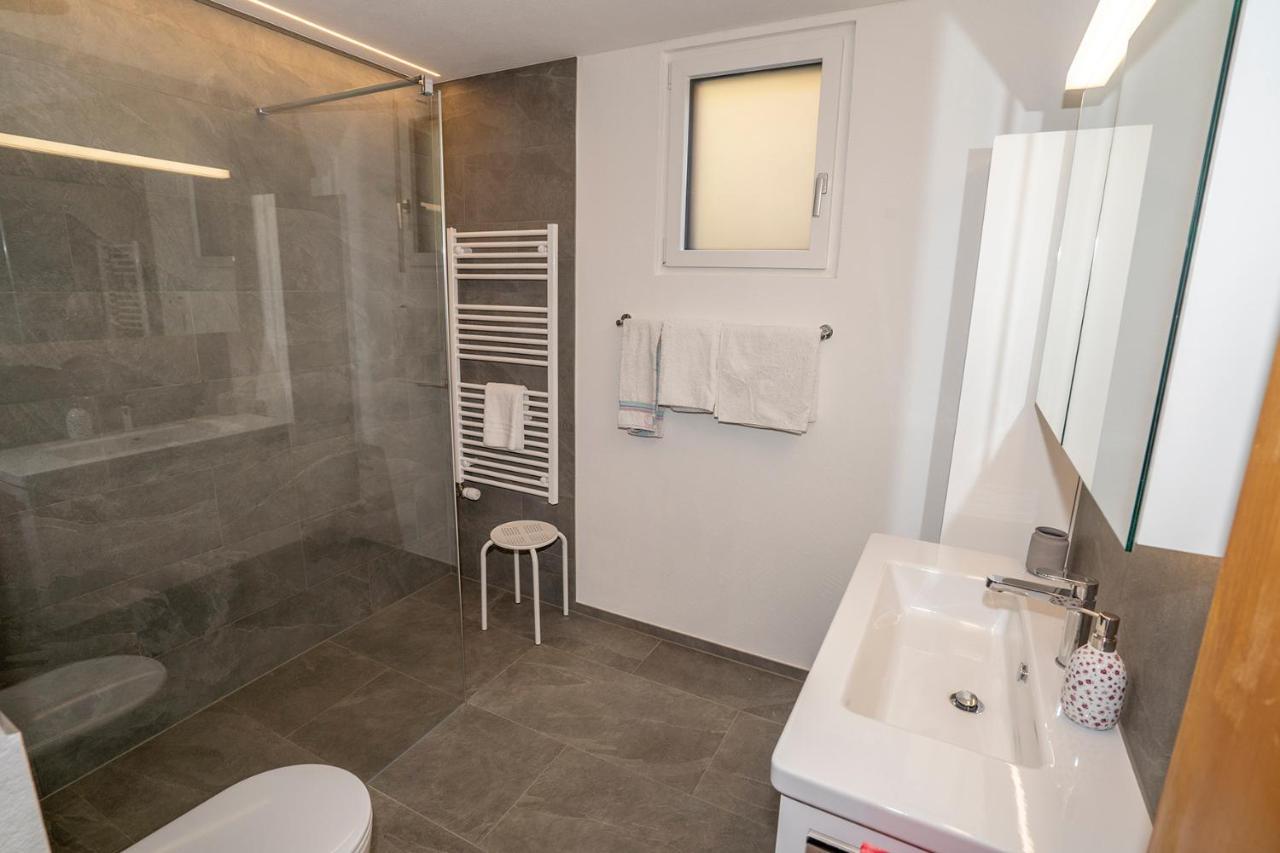 Chasa Nogler - Ferienwohnung Ramosch Екстер'єр фото